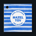 Pinselstriche Streifen Blue Custom Bar Bat Mitzvah Geschenkanhänger<br><div class="desc">Perfekt für einen Fledermausmitzvah, Bar mitzvah oder andere jüdische Feiern! Handgemachte abstrakte Kunst mit lockeren Pinselstrichen für Sie auf der Vorder- und Rückseite! Vollständig anpassbar! Klicken Sie auf "Personalisieren" oben, um den Text zu bearbeiten. Klicken Sie auf "Bearbeiten mit dem Designwerkzeug", um die Schriftart, Farben und Einstellungen anzupassen. Erhältlich in...</div>