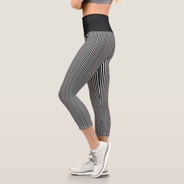Pinstriche Capri Leggings (Links)