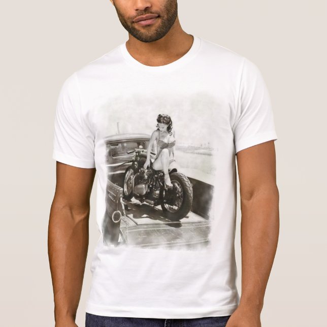 PINUP-MÄDCHEN AUF MOTORRAD T-Shirt (Vorderseite)
