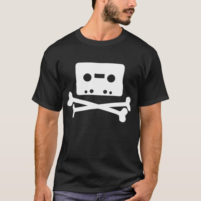 Piratbyrn T-Shirt (Vorderseite)