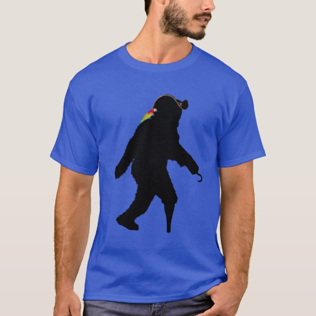 Pirate Captain Sasquatch T-Shirt (Vorderseite)
