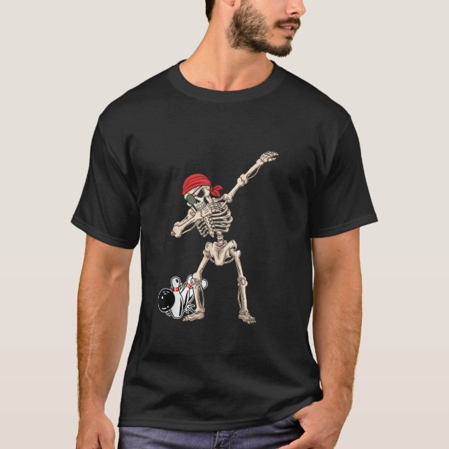 Pirate Red Scarf Skeleton Bowling Halloween Dab Gi T-Shirt (Vorderseite)
