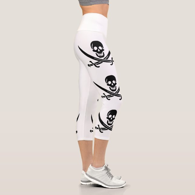 Piratenflagge Skull Crossed Schwerter Capri Leggings (Rechts)