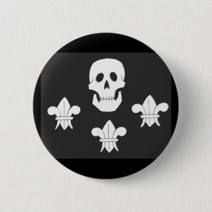PIRATENFLAGGE SKULL UND DREI LILIES FLAG BUTTON