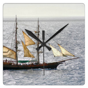 Piratenschiff Quadratische Wanduhr