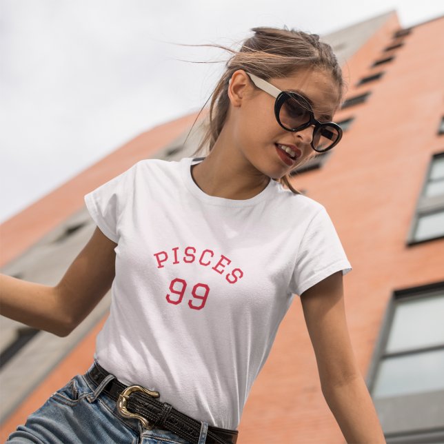 Pisces | Geburtstag Anpassbarer T - Shirt (Von Creator hochgeladen)