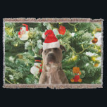 Pitbull Dog Christmas Tree Ornaments Snowman Decke<br><div class="desc">Niedlicher Pitbull Hund mit Weihnachtsbaumschmuck Schneemann im Hintergrund.</div>