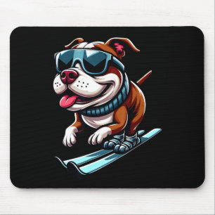 Pitbull-Hund beim Skifahren Wintersport Spaß Mousepad