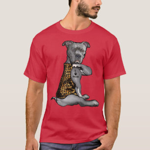 Pitbull Hund in der Liebe Tätowierung lustig  T-Shirt