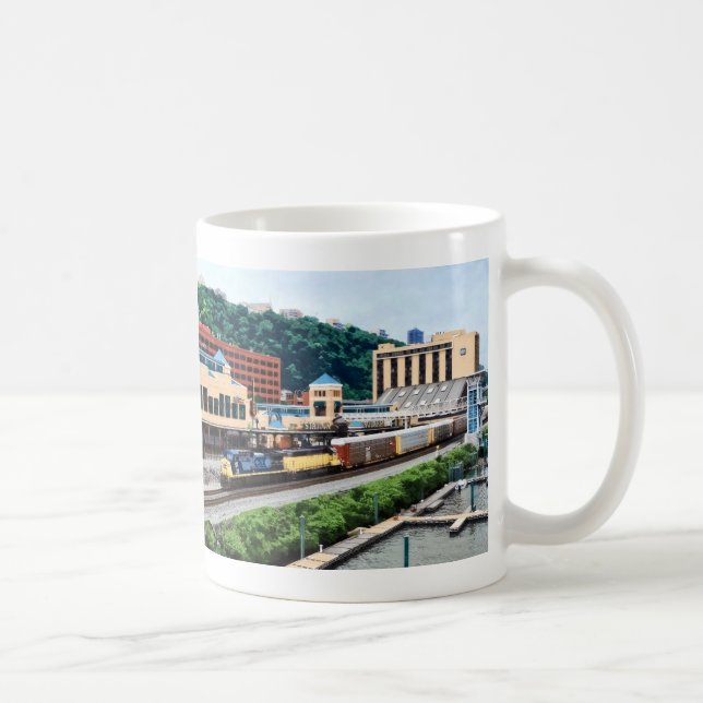 Pittsburgh PA - Bahnhof Kaffeetasse (Rechts)