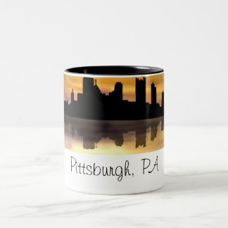 Pittsburgh, PA Zweifarbige Tasse