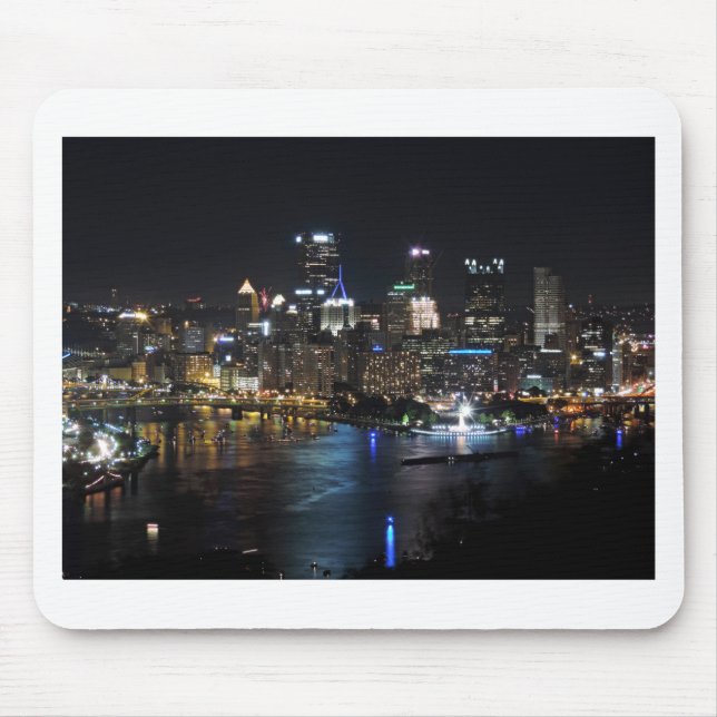 Pittsburgh-Skyline nachts Mousepad (Vorne)