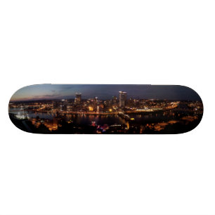 Pittsburgh über Monongahela Neigung Skateboard