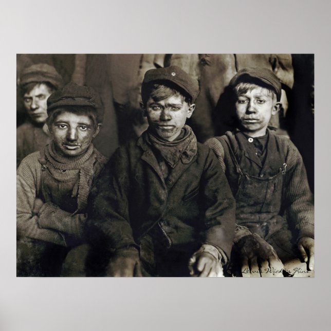 Pittston Breaker Boys by Lewis Wickes Hine, 1911 Poster (Vorne)