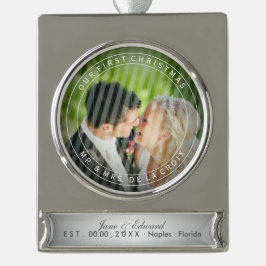 PixDezines Mr. & Mrs. First Christmas Wedding Foto Banner-Ornament Silber