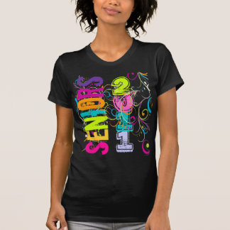 PixDezines Senioren 2011+Regenbogenwirbel T-Shirt