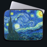 PixDezines Van Gogh Starry Night/St Remy Laptopschutzhülle<br><div class="desc">Van Goghs berühmtes Gemälde "The Starry Night". In den 1880er Jahren, als er während seines bleibe am Asyl von Saint Remy bemalt wurde, stellte van Gogh die sanften Hügel und Zypressen dar, die er aus seinem Fenster sah. Digitale Verstärkung durch PixDezines. Copyright © 2008-2016 PixDezines.com™ und PixDezines™ auf zazzle.com. Alle...</div>