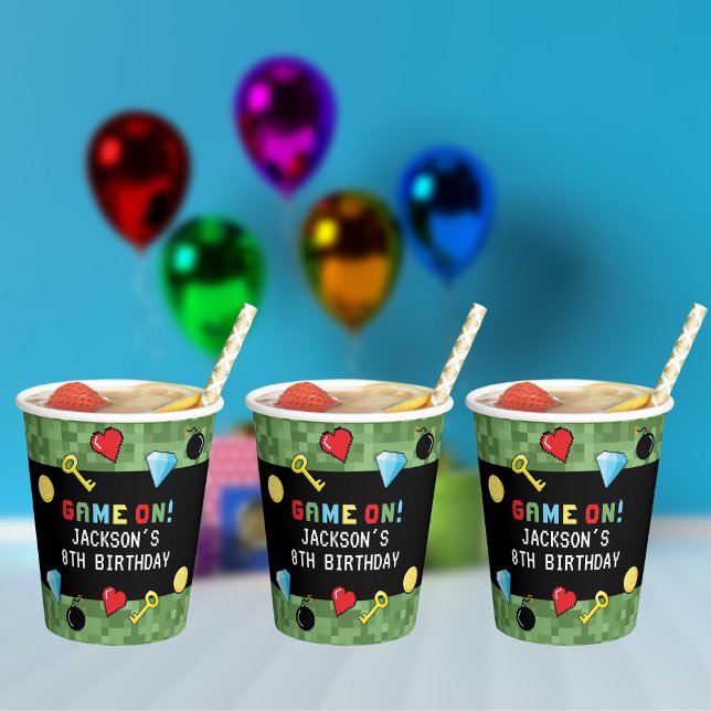 Pixel-Arcade-Game-Level-Up-Kindergeburtstag Pappbecher (Von Creator hochgeladen)