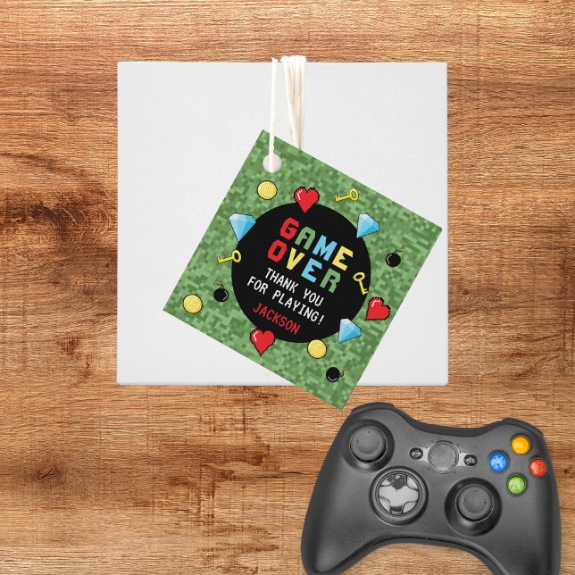 Pixel-Arcade-Spiel über Kindergeburtstag Geschenkanhänger (Von Creator hochgeladen)