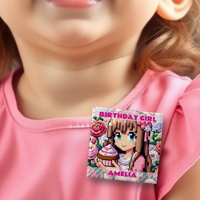 Pixel Art Girl's Pink Birthday Girl Personalisiert Button (Von Creator hochgeladen)
