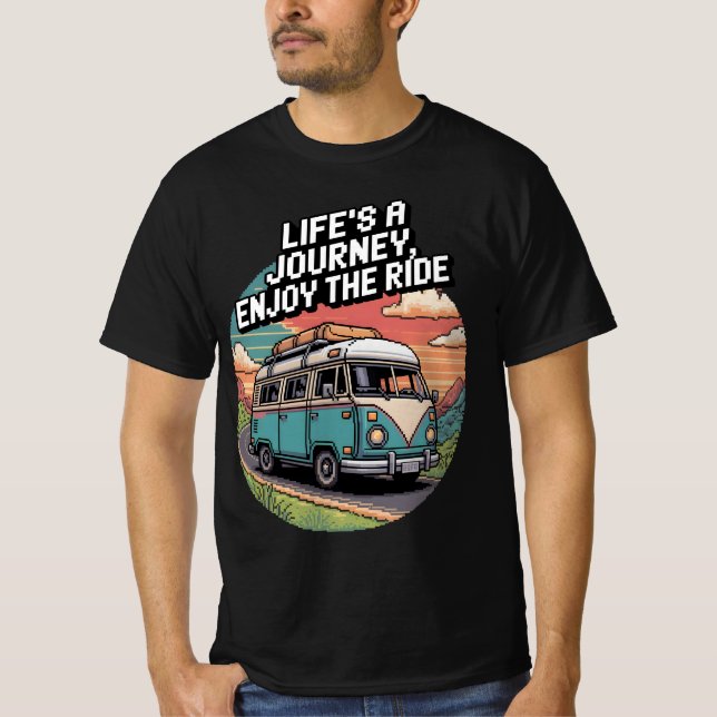 Pixel Van Life - Leben ist eine Reise, Spaß am Rei T-Shirt (Vorderseite)