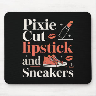Pixie-Schnitt Lippenstift und Sneaker Kurzhaarfris Mousepad