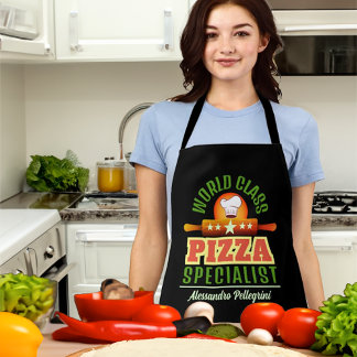 PIZZA SPEZIALIST mit Namen auf ALLES SCHWARZ Schürze