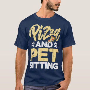 Pizza und Haustiere, die sich in Tierhaltung niede T-Shirt