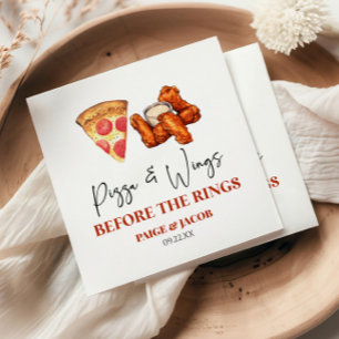 Pizza und Wings vor dem Probedinner der Wings Serviette