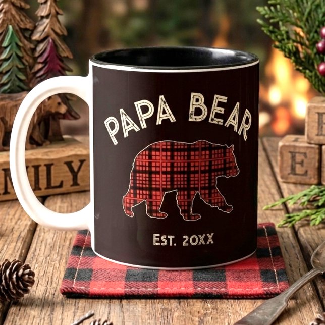 Plaid Papa Bear Father Year Established Black Zweifarbige Tasse (Von Creator hochgeladen)