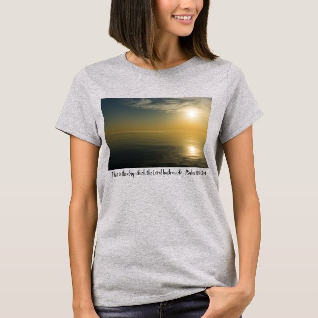 Planetarium Sunrise T - Shirt (Vorderseite)