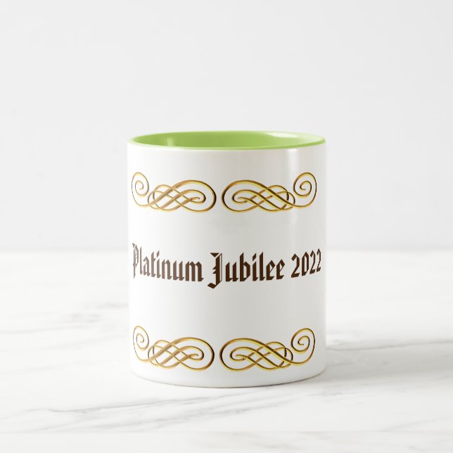 Platinum Jubilee 2022 Gold Zweifarbige Tasse (Mittel)