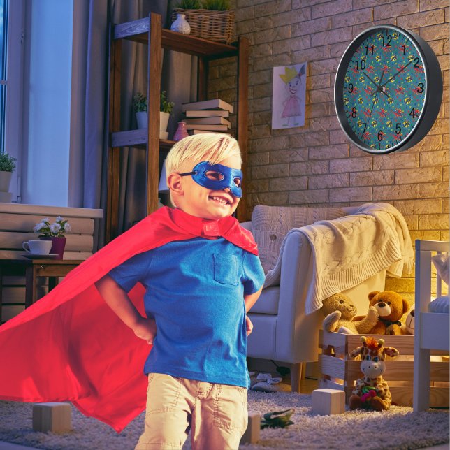 Platsch Kapow Uhr (Von Creator hochgeladen)