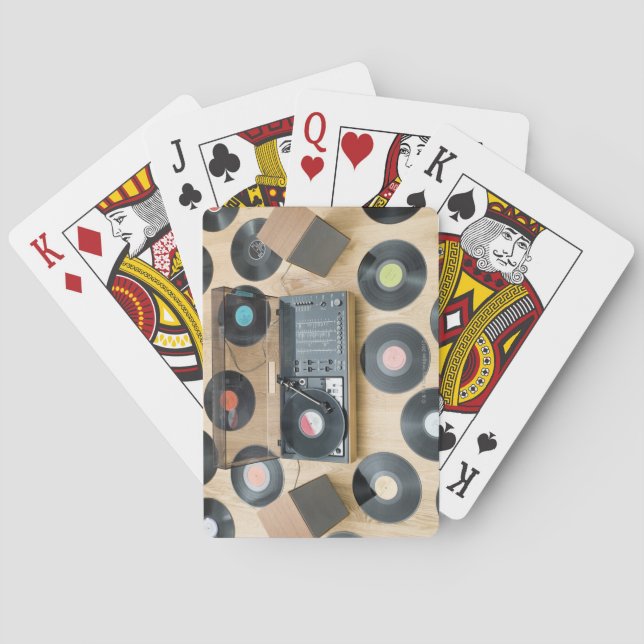 Platten auf Boden 2 Spielkarten (Rückseite)