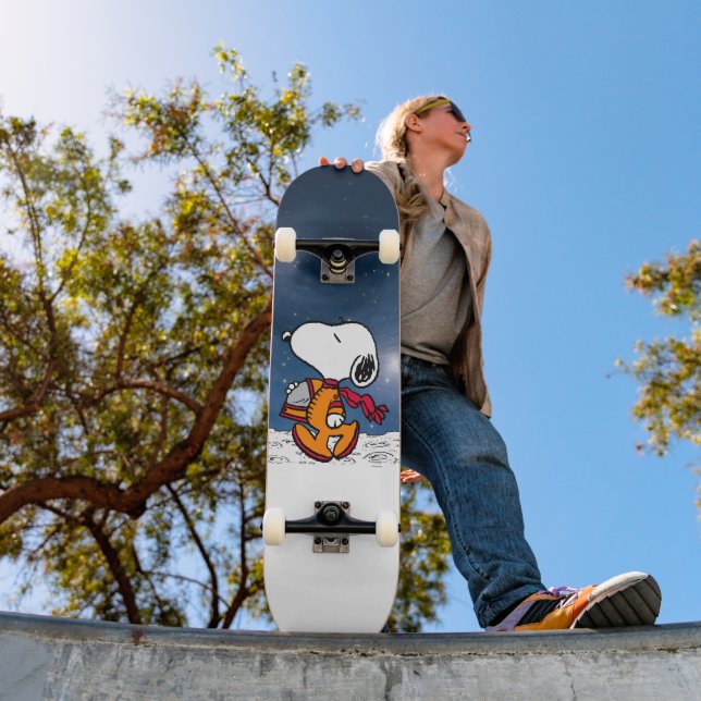 PLATZ | Snoopy Skateboard (Außenbereich 1)