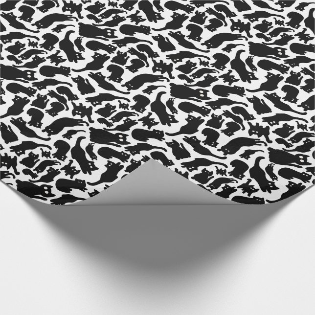 Playful Black Cat Silhouettes Whimsical Geschenkpapier (Ecke)