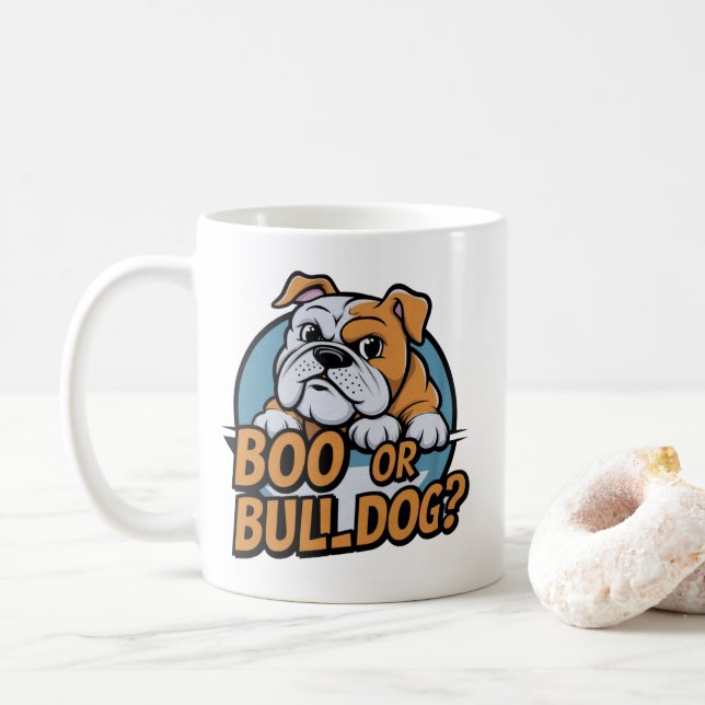 Playful Bulldog Illustration: Boo oder Bulldog? Po Kaffeetasse (Mit Donut)