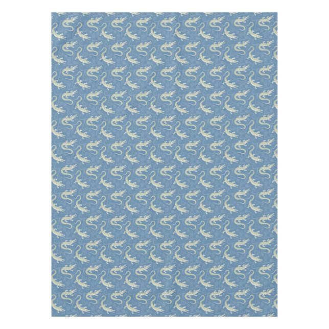 Playful Green Alligator Paisley on Blue Tischdecke (Vorderseite)