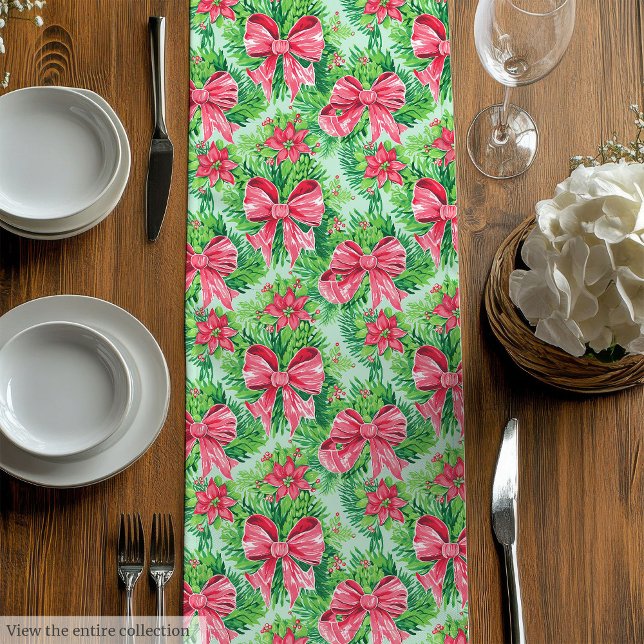 Playful magenta green preppy Christmas runner Mittelgroßer Tischläufer (Playful magenta green preppy Christmas runner)