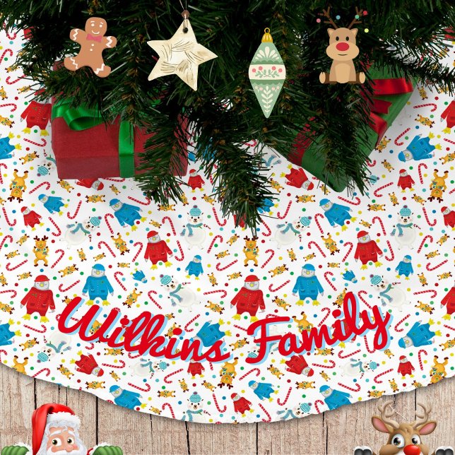 Playful Penguin Reindeer Snowman Design Polyester Weihnachtsbaumdecke (Christmas Penguins Reindeer and Polar Bears Personalized Tree Skirt)