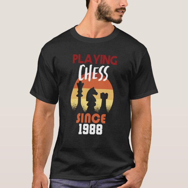 Playing chess since 1988 T-Shirt (Vorderseite)
