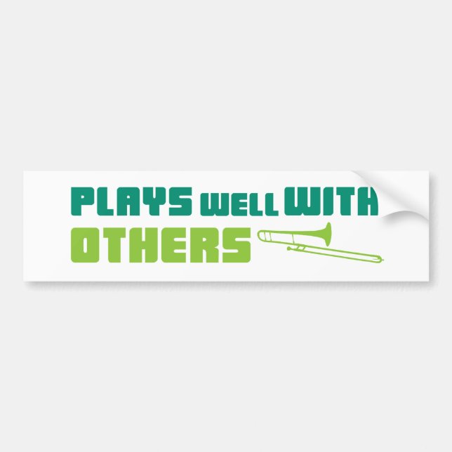 Plays gut mit anderen - Trombone Autoaufkleber (Vorne)