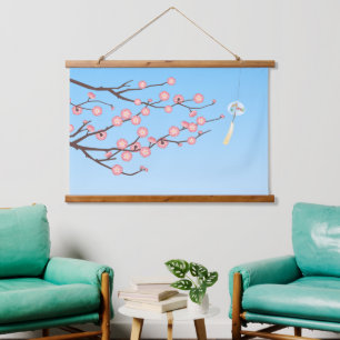 Plum Blossom und Glass Wind Chime auf Light Blue Wandteppich Mit Holzrahmen