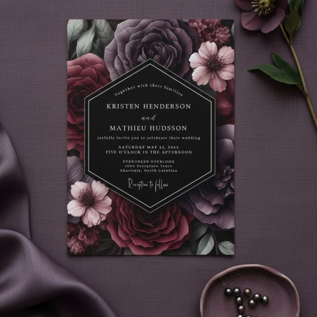 Plum Dark Bloom Romance Wedding Einladung (Von Creator hochgeladen)