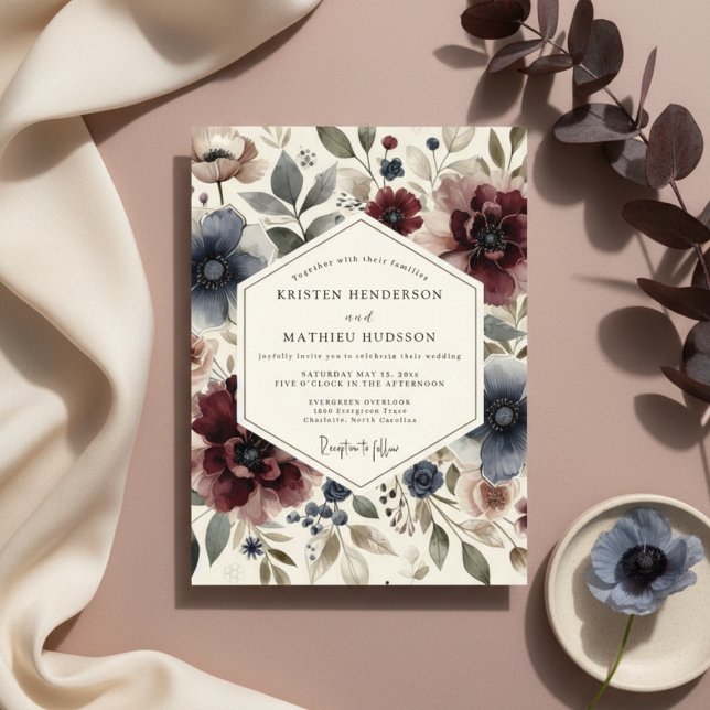 Plum Floral Whimsy Wedding Einladung (Von Creator hochgeladen)