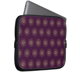 Plum | Golden Zinnia Flower Medallions Laptopschutzhülle