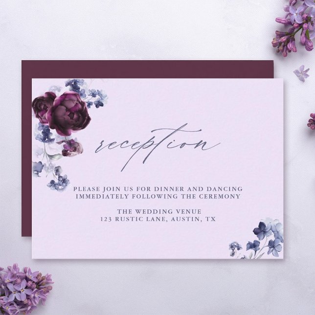Plum Lila & Indigo Blue Floral Hochzeitsempfang Begleitkarte (Von Creator hochgeladen)