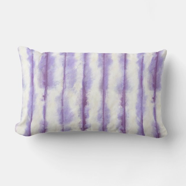 Plum Shibori Gefärbte Krawatte Lendenkissen (Vorderseite)