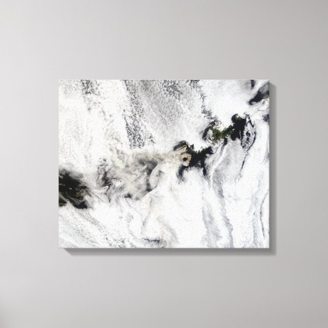 Plume aus dem Okmok-Vulkan, den Aleusianinseln Leinwanddruck (Vorderseite)