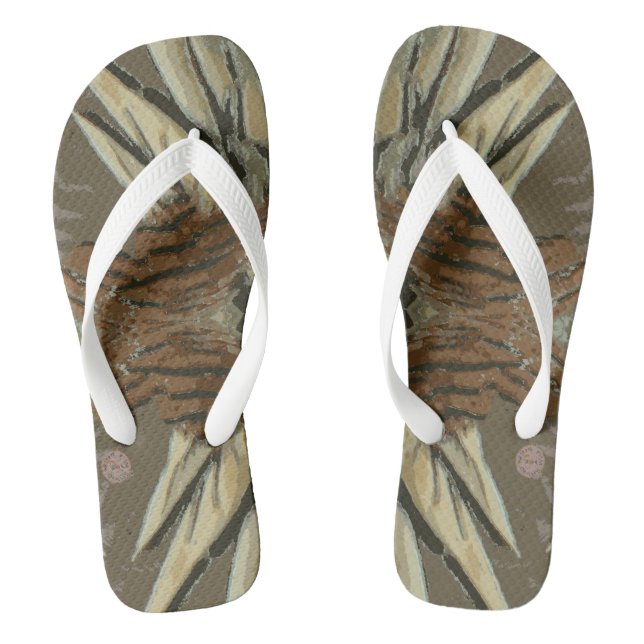 Plumed Pfeifen Duck Design von Chrissy Wild. Flip Flops (Fußbett)